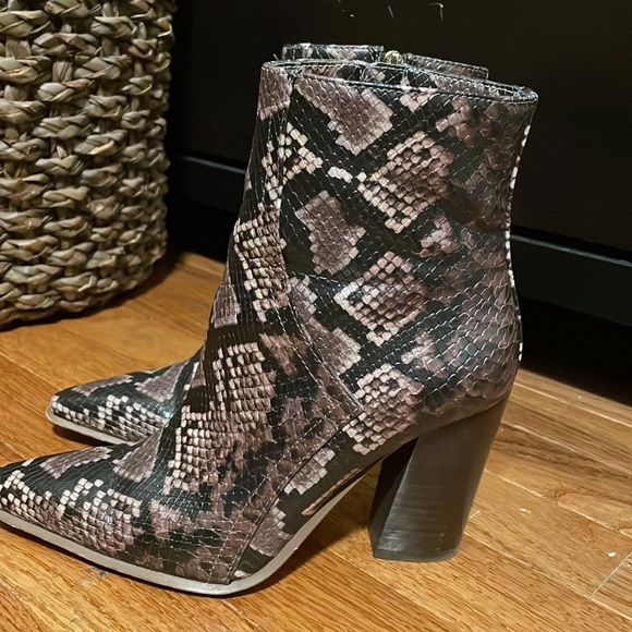 Snakeskin Boots by J.Lo - Picture 2 of 3